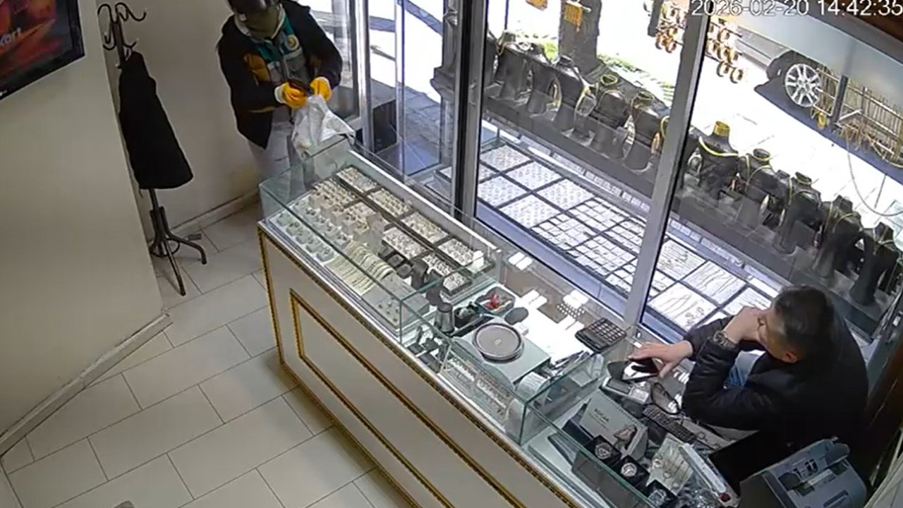 Kuyumcuya silahlı soygun girişiminde bulunan şüpheli yakalandı