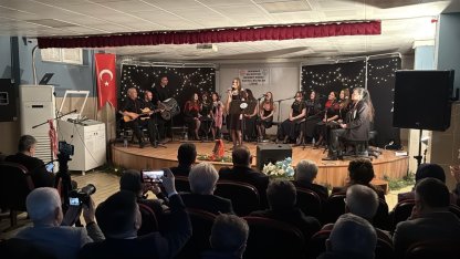 Lise öğrencileri türkülerle Neşet Ertaş'ı andı