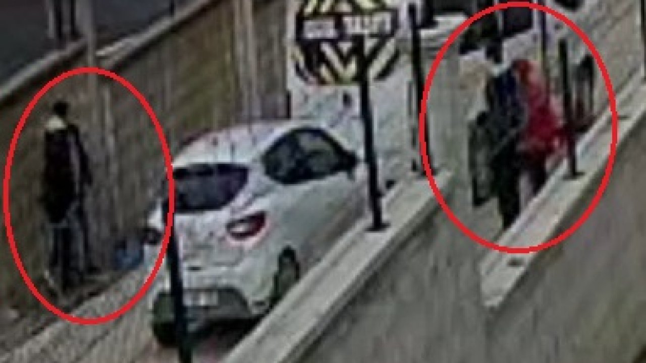 Öğrencilerin gözü önünde yumruk yumruğa kavga