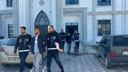 Okul bahçesindeki cinayetin sanığı ile babası ve nişanlısına hapis