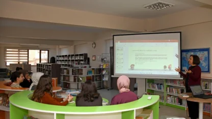 Osmangazi’de ‘Yetişkinlerle Çocuk Kitaplarına Bakış Atölyesi’ başladı