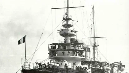 18 Mart'ın sedyedeki kahramanı, 'Bırakın, düşman gemilerinin batışını izleyeyim' demiş