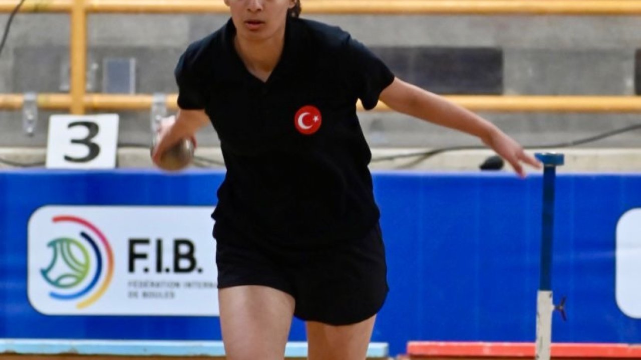 Bocce sporcusu Mine Türker, Dünya Kupası’nda 2 gümüş madalya kazandı