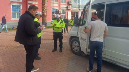 Burhaniye de okul servisleri denetlendi