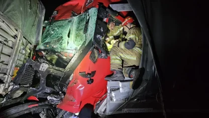 Bursa'da 2 TIR çarpıştı: 1 ölü