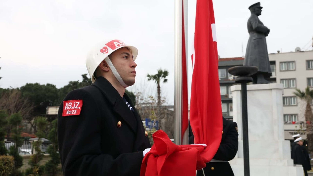 Çanakkale Deniz Zaferi'nin 111'inci yıl dönümü kutlamaları başladı/Ek fotoğraflar