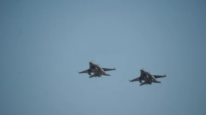 Edirne'de F-16 ve Bayraktar Akıncı'dan prova uçuşu