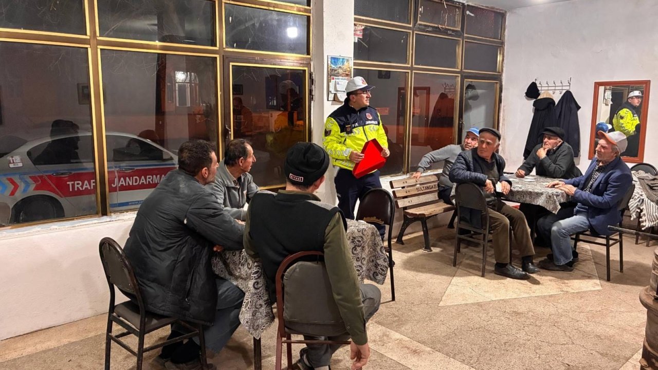 Edirne’de jandarmadan sürücülere trafik eğitimi