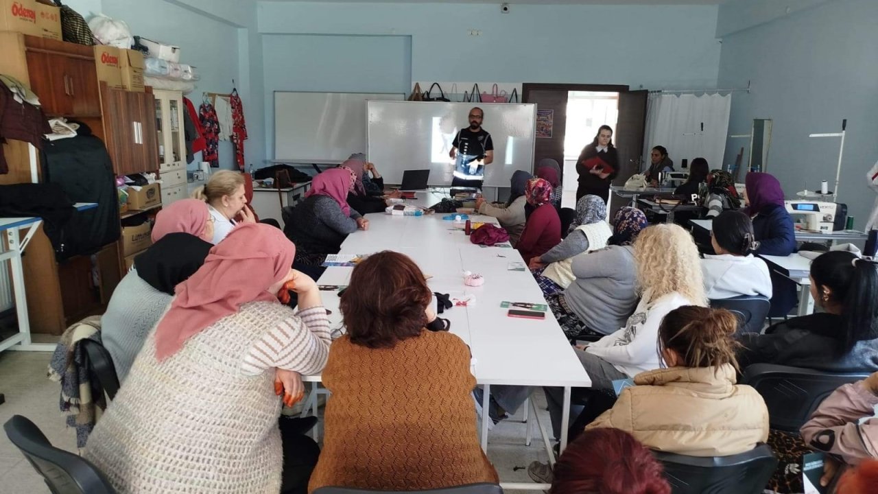 Edirne’de SODAM kursiyerlerine uyuşturucu ile mücadele semineri