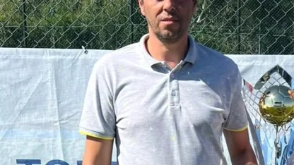 Halı sahada kalp krizi geçirip, öldü