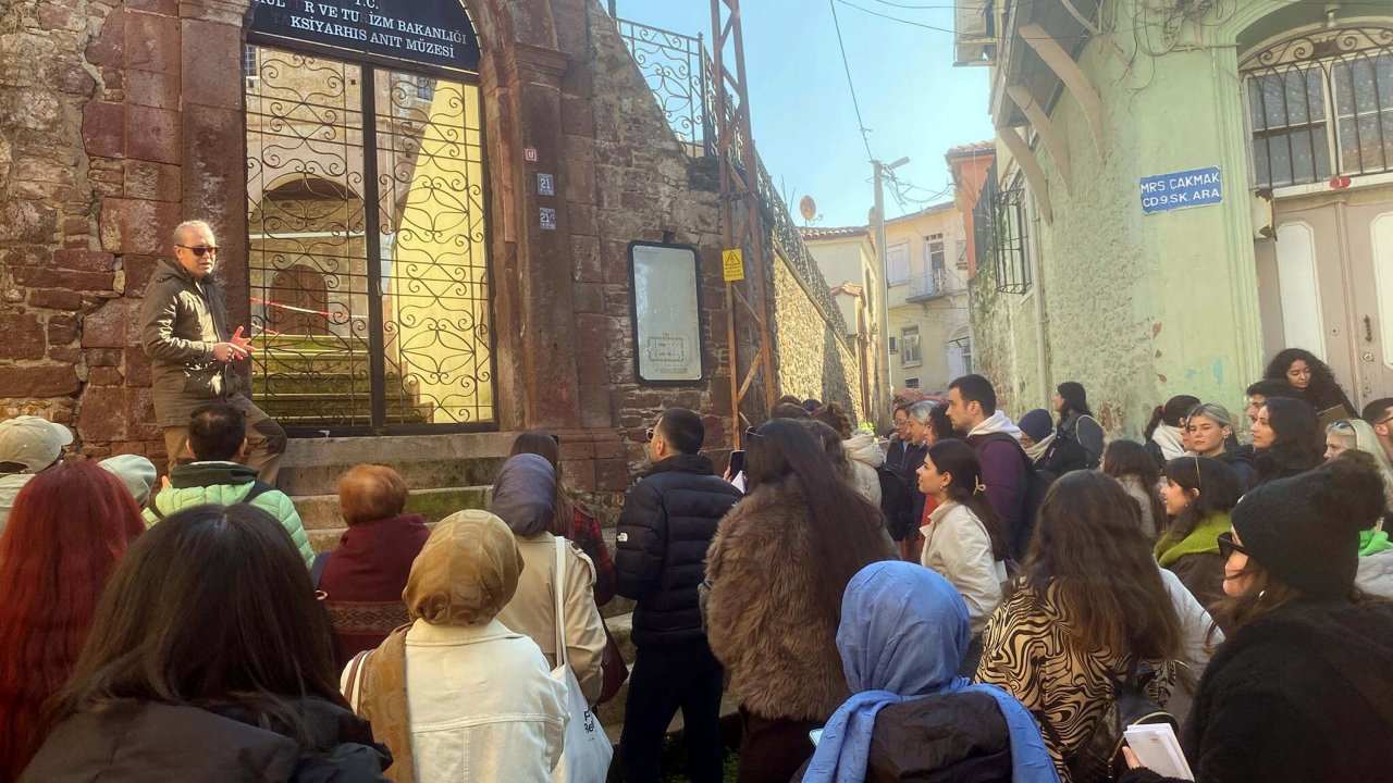 İYTE'li öğrencilerden Ayvalık'a akademik dokunuş