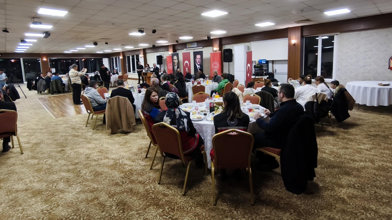 Keşan’da, Dünya Yetimler Günü dolayısıyla iftar programı düzenlendi