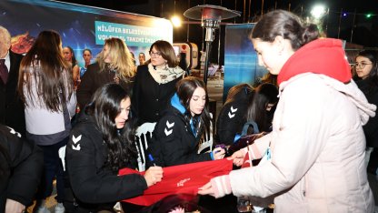 Nilüfer’in Sultanları 8 Mart’ta taraftarıyla buluştu