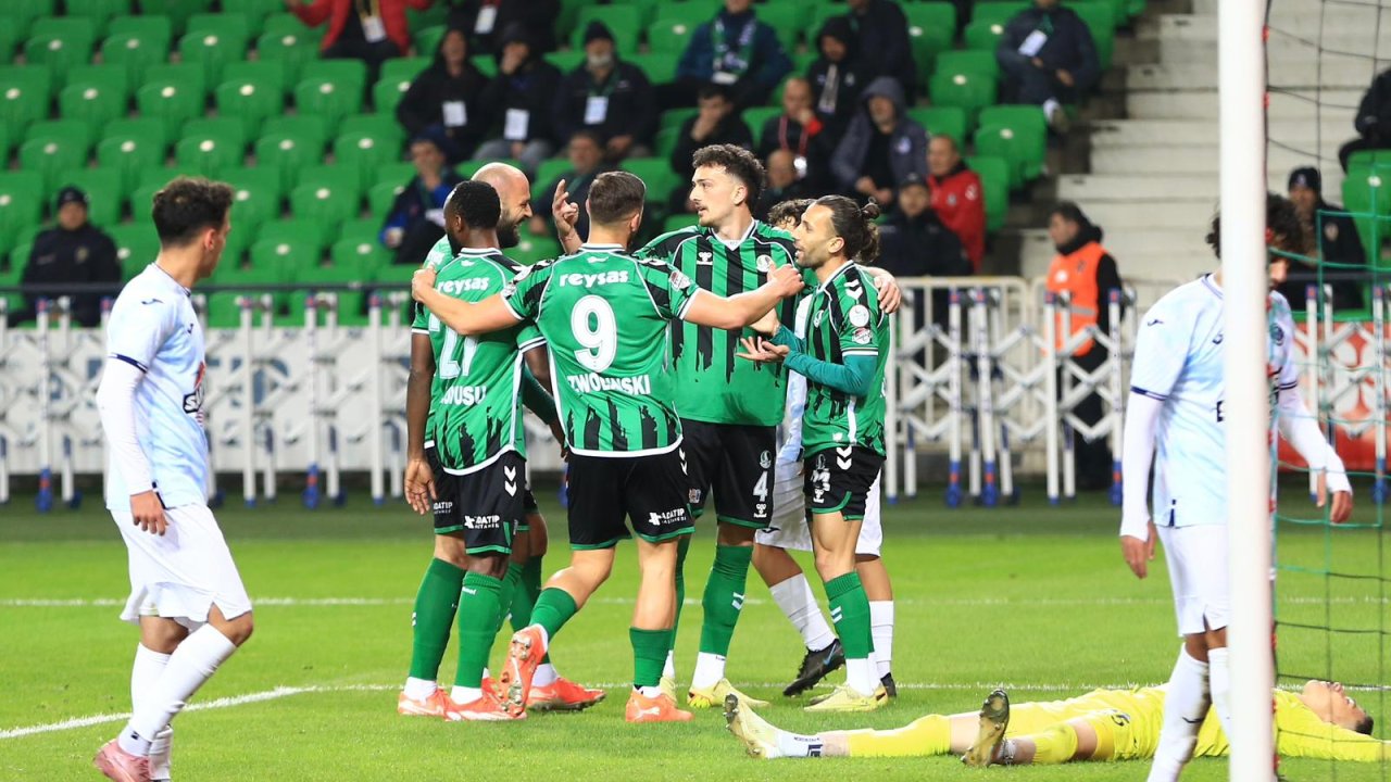 Sakaryaspor-Adana Demirspor: 4-0
