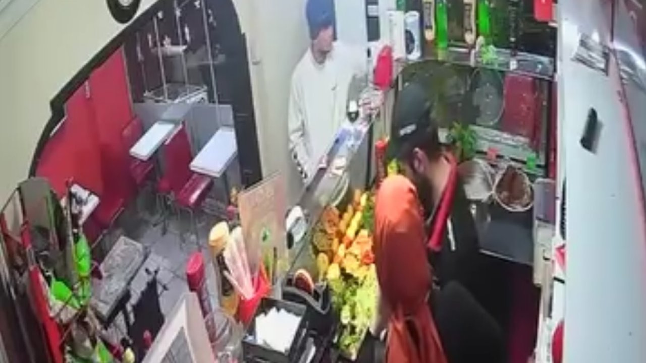 SMA’lı çocuk için konulan bağış kumbarasını çaldı; o anlar kamerada