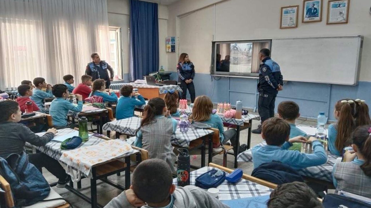 Tekirdağ Büyükşehir zabıtası öğrencilere mesleklerini tanıttı