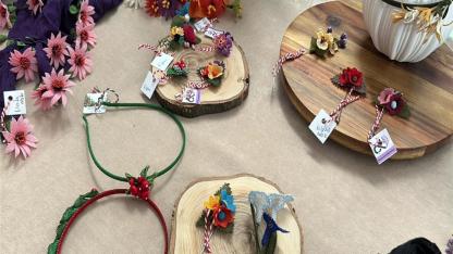 Tekirdağ'da kadın merkezlerindeki kursiyerlerin el emeği ürünleri sergilendi