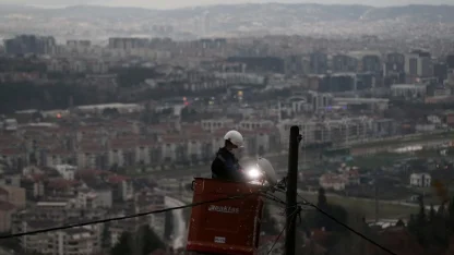 UEDAŞ’tan bayramda kesintisiz enerji mesaisi