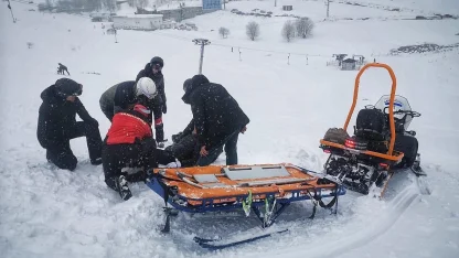 Uludağ’da JAK timleri, ara tatil ve Ramazan Bayramı döneminde 141 olaya müdahale etti
