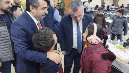 Yıldırım Belediye Başkanı Yılmaz, El Bab’da düzenlenen iftara katıldı