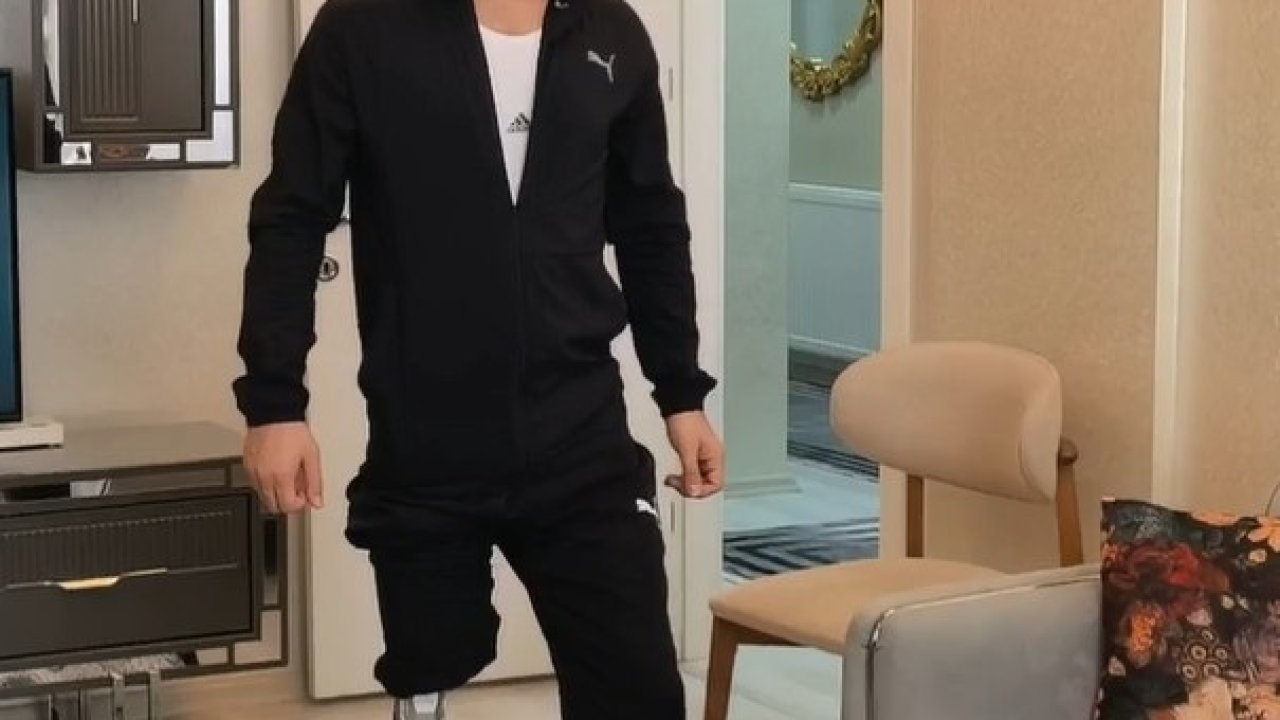 Akın motosiklet kazasında bacağını kaybetti, hayırseverler 450 bin liralık protezle yürümesini sağladı