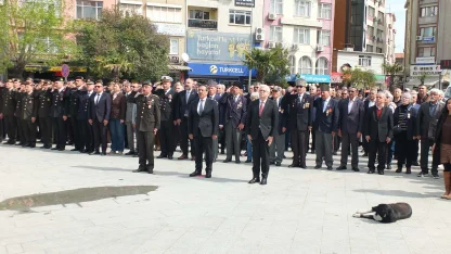 Atatürk'ün Burhaniye'ye gelişinin 92. yıl dönümü törenle kutlandı