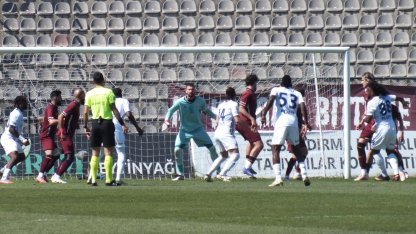 Bandırmaspor - Sarıyer: 0-0