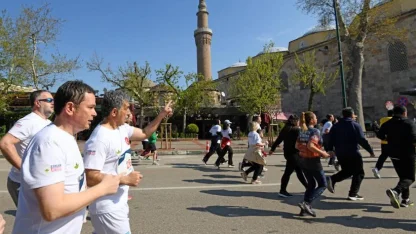 Bursa'da 18’inci Uluslararası Tarihi Kent Koşusu yapıldı