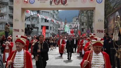 Bursa’da fethin 700’üncü yılı tören ve ziyaretlerle kutlandı