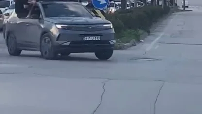 Bursa'da trafiği tehlikeye atan düğün konvoy sürücülerine 660 bin lira ceza