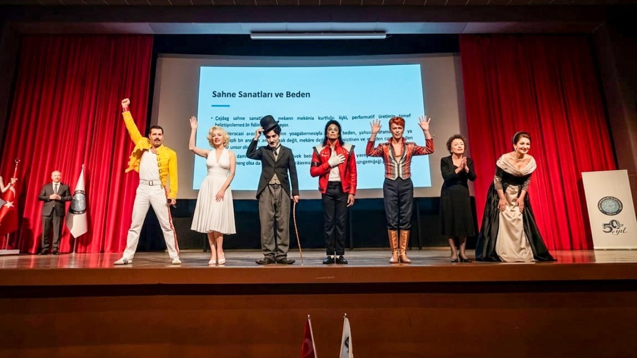 BUÜ’de sanatın ve sanatçının geleceği konuşuldu