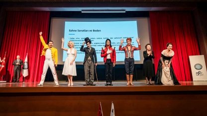 BUÜ’de sanatın ve sanatçının geleceği konuşuldu