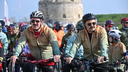 Çanakkale'de pedallar 'şehitlere saygı' için çevrildi