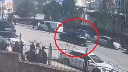 Drift atarken yayaya çarpan ehliyetsiz sürücüye 226 bin TL ceza; kaza kamerada