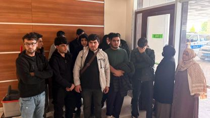 Edirne’de 16 kaçak göçmen yakalandı
