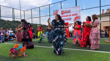 Edirne’de ‘Dünya Romanlar Günü’ kutlandı