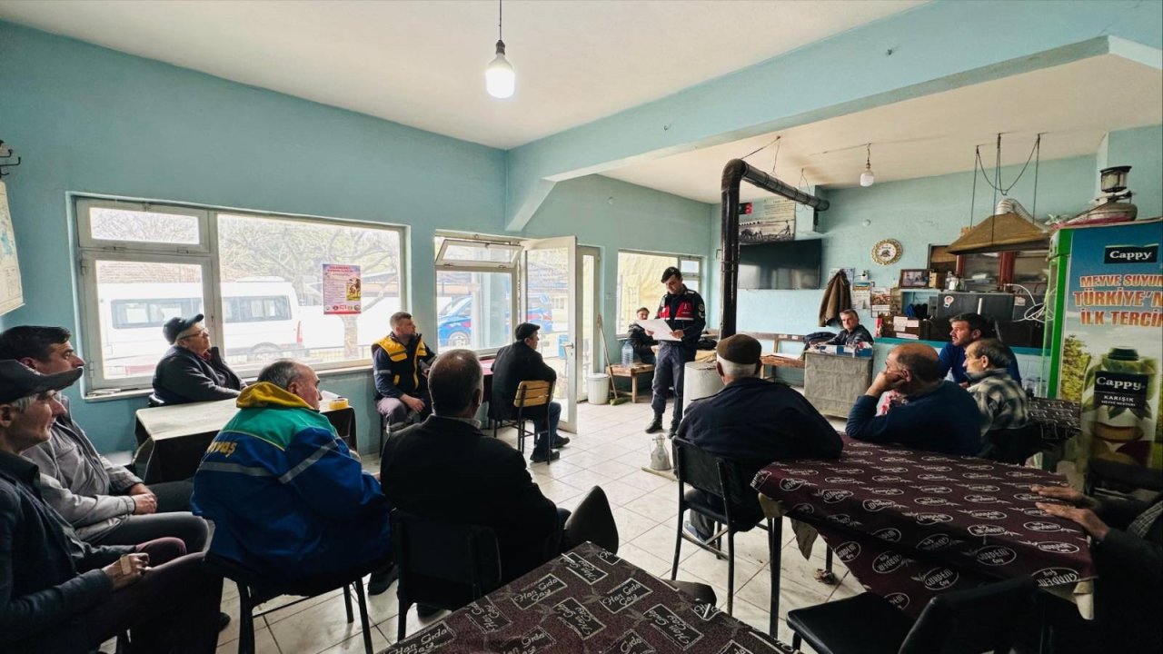 Edirne’de vatandaşlar dolandırıcılığa karşı bilgilendirdi