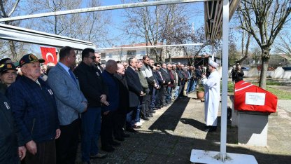 Emekli gazi polis törenle son yolculuğuna uğurlandı