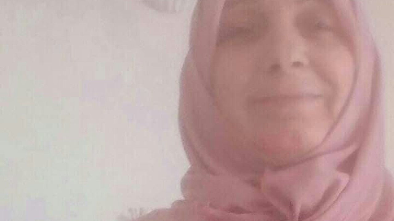 Evinde boğazı kesilerek öldürüldü