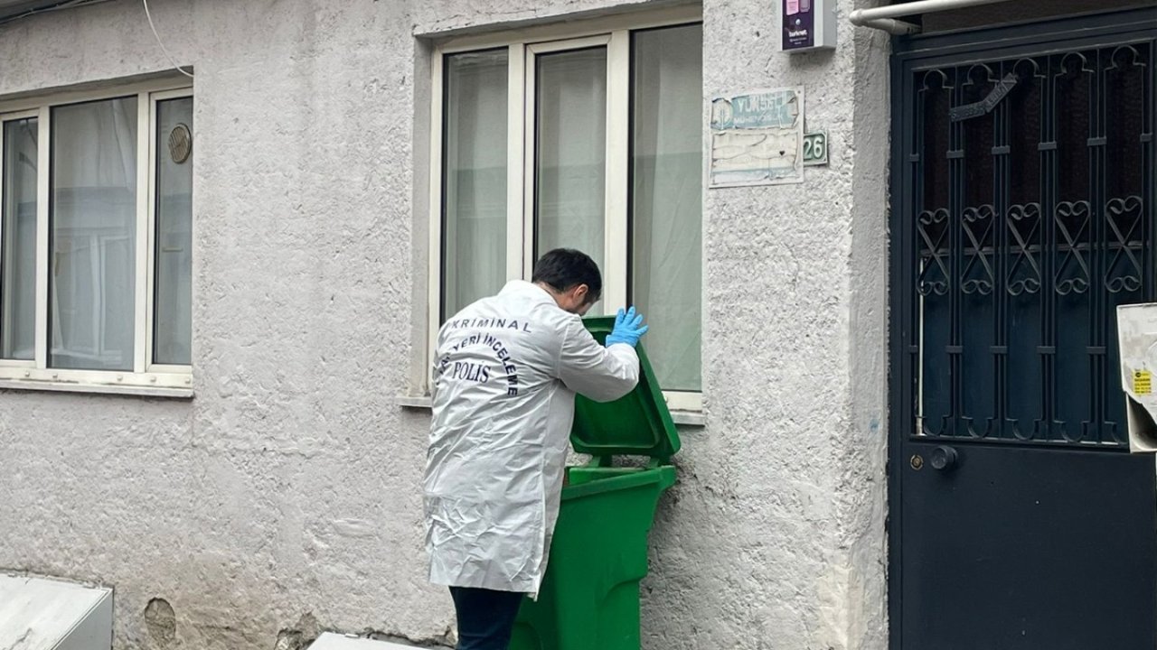 Kayıp ihbarında bulunduğu 75 yaşındaki emekli polis eşini öldürüp, satır ve bıçakla 15 parçaya ayırmış