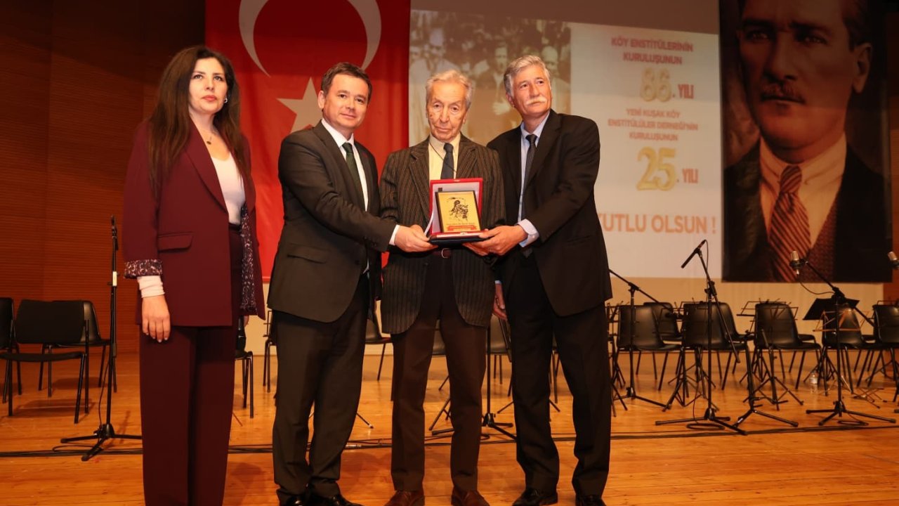 Köy Enstitüleri’nin 86’ncı yılında Aydınlanma Onur Ödülü sahibini buldu