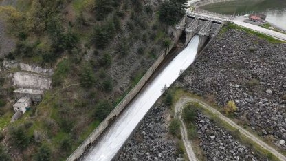 Kuraklık nedeniyle alarm veren barajlar doldu, kapaklar açıldı: Bursa, yeniden 'su şehri'
