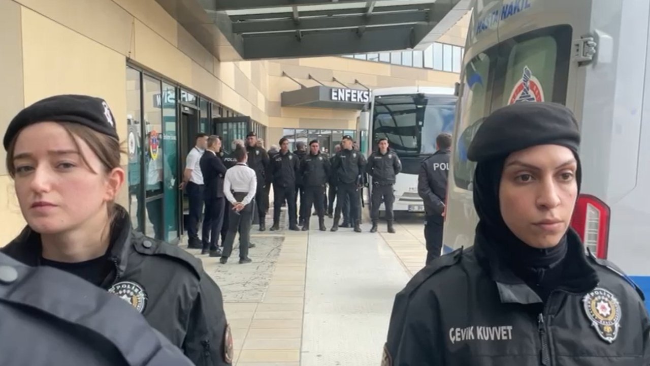 Mustafa Bozbey’in de aralarında bulunduğu 57 şüpheli adliyeye sevk edildi