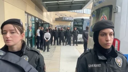 Mustafa Bozbey’in de aralarında bulunduğu 57 şüpheli adliyeye sevk edildi