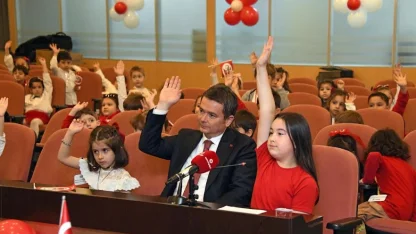 Osmangazi Belediyesi’nden çocuklara 23 Nisan hediyesi