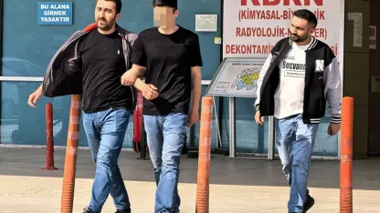Oto tamirhanesindeki tüfekli saldırının şüphelisi: Babamı darbettiği için vurdum