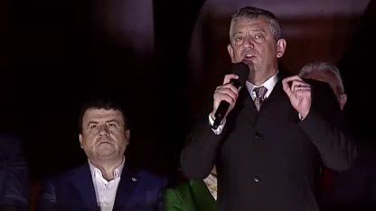 Özgür Özel: Bozbey, Aydın’daki sözde topuklu, topuklayan efe gibi AK Parti’ye sığınmadığı için gözaltında