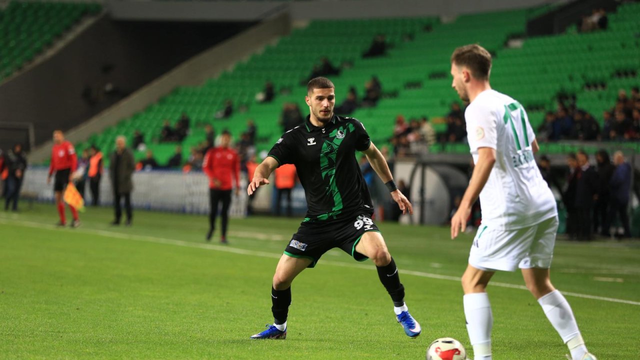Sakaryaspor - Esenler Erokspor: 1-2