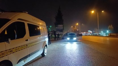 Tartıştığı kişiyi aracıyla takip edip, önüne keserek tabancayla vurdu