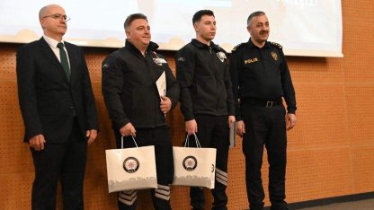 Tekirdağ'da Otogarı'nda uyuşturucu sevkiyatını engelleyen güvenlikçilere plaket